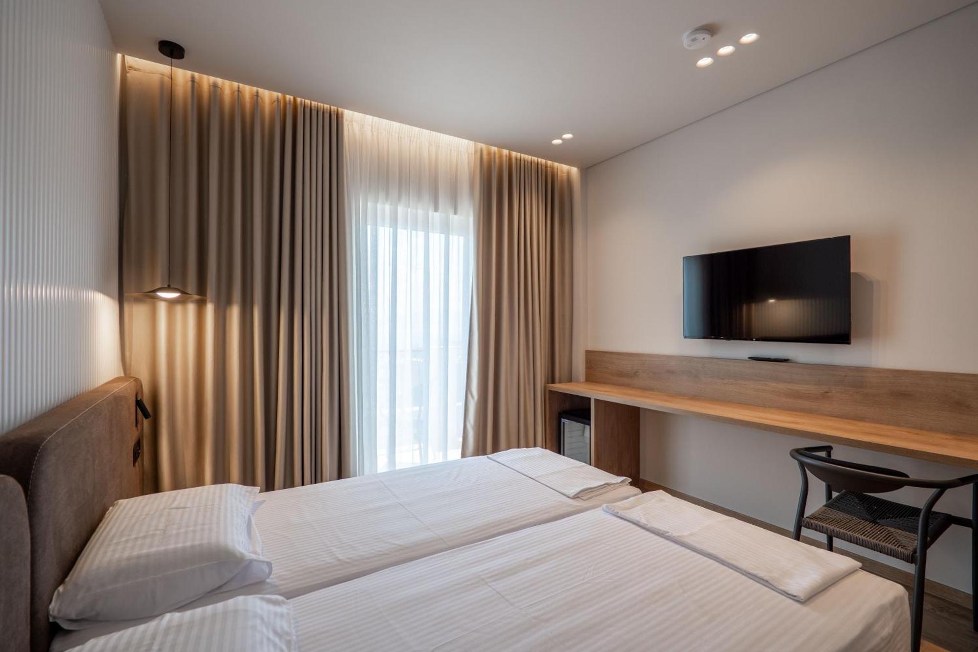 Kamara Rooms Саранде Екстериор снимка