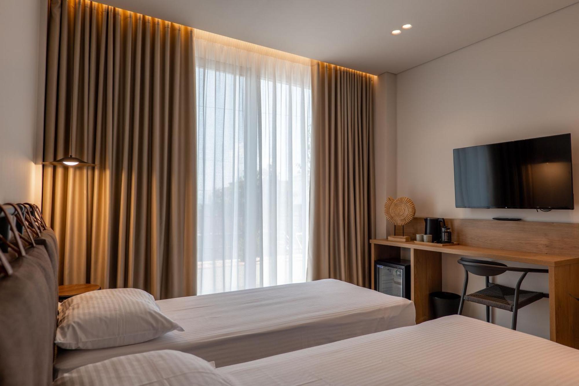 Kamara Rooms Саранде Екстериор снимка