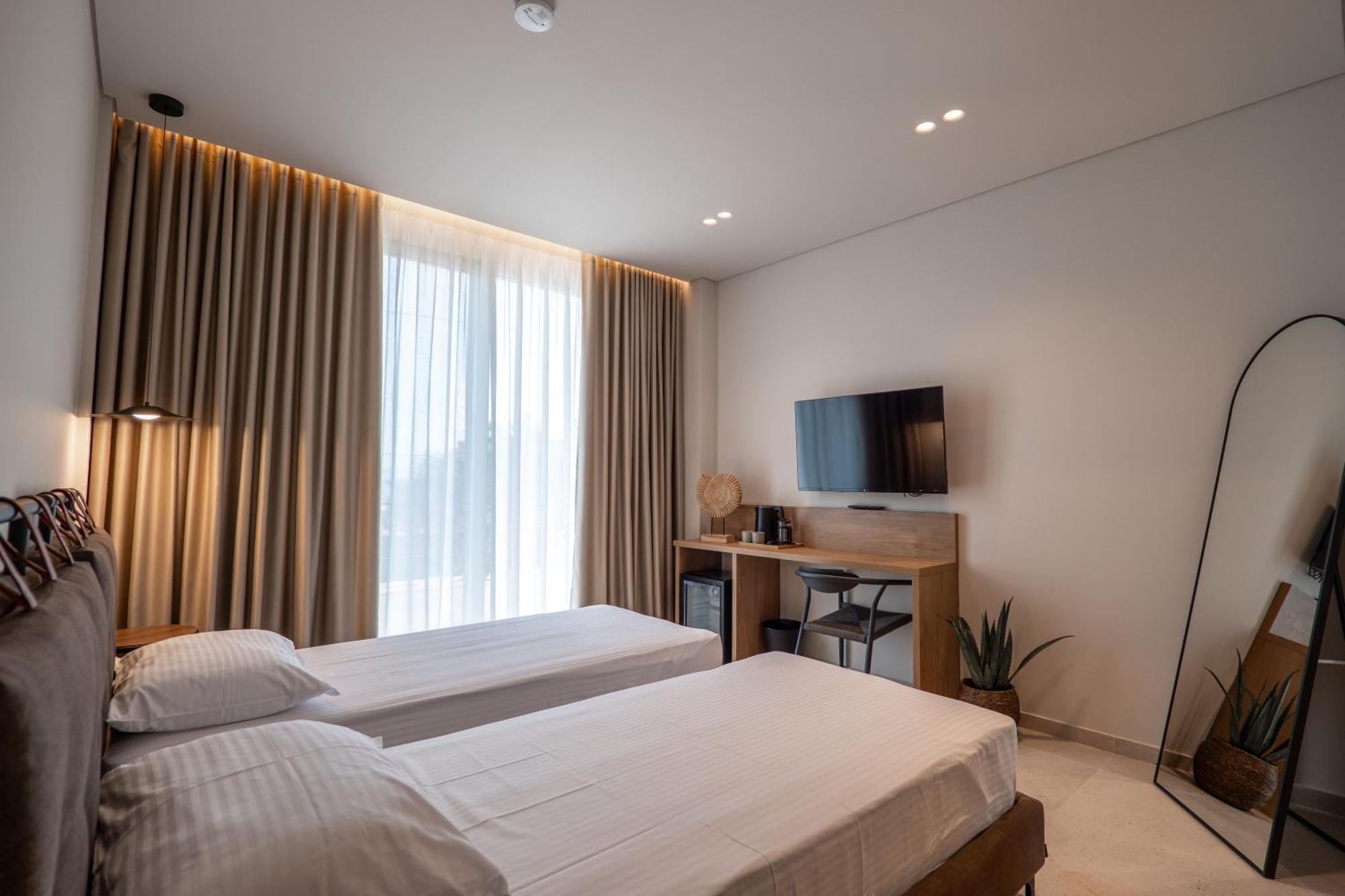 Kamara Rooms Саранде Екстериор снимка